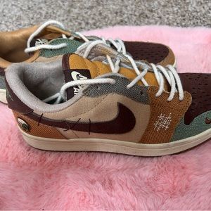 Super Unique Nike Air Jordan’s size 7M